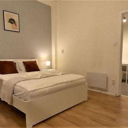 Quiet And Private Studio In The Center Lägenhet Budapest Exteriör bild