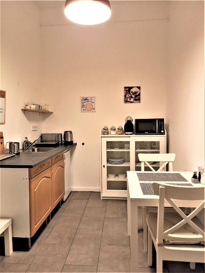 Quiet And Private Studio In The Center Lägenhet Budapest Exteriör bild